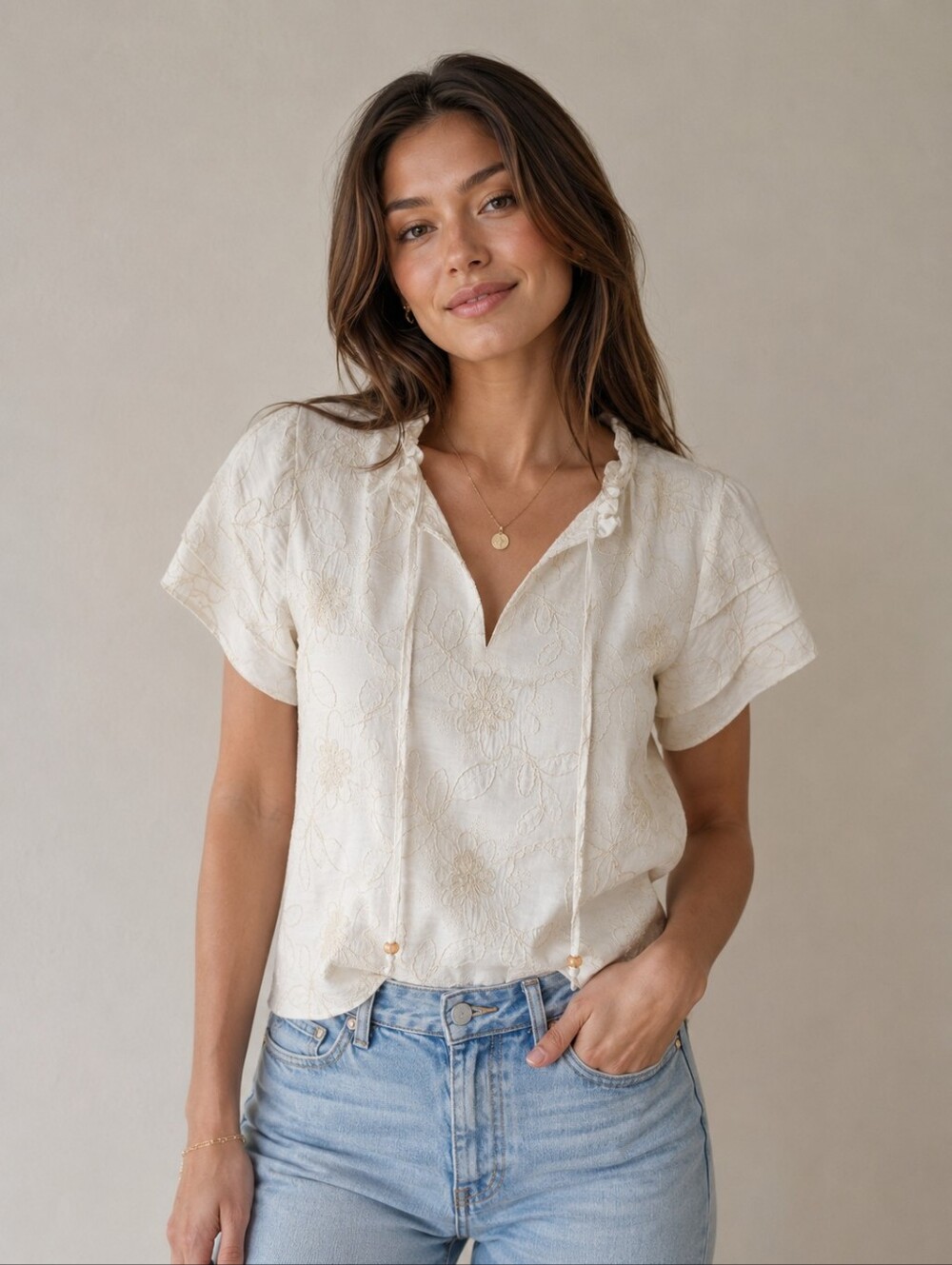 384.Badgley Mischka Cream Embroidered Short Sleeve Peasant Blouse
